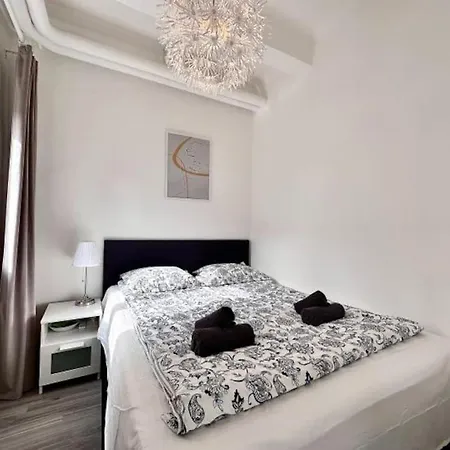 Synagogue 8ppl 2br 2bth * Boedapest