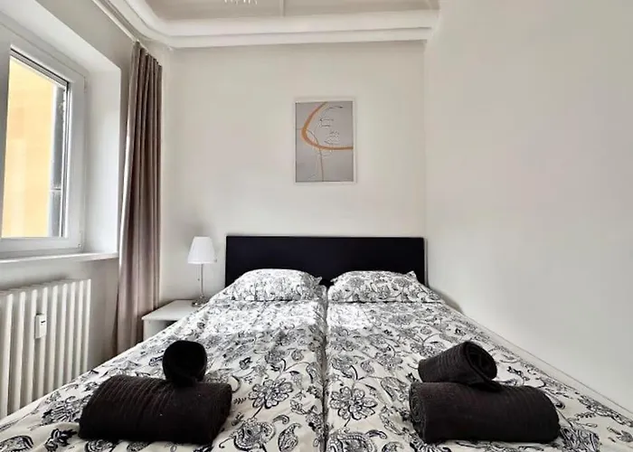 Synagogue 8ppl 2br 2bth Apartamento